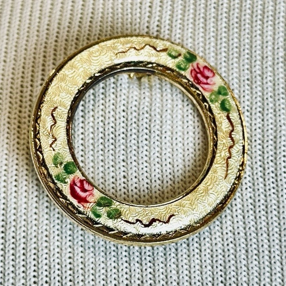 Goldtone Vintage Guilloche Enamel Floral Circle Brooch Pin